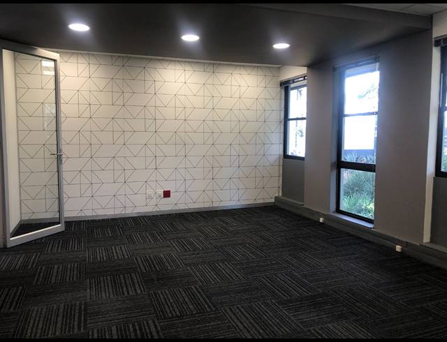 186M² OFFICE TO LET IN HYDE PARK